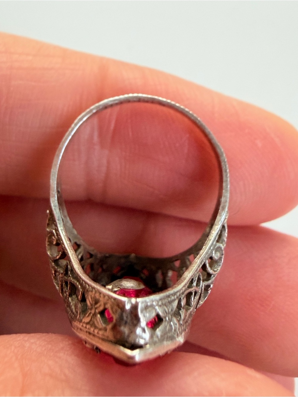 Antique Edwardian Pink-Red Sunburst Glass Filigree Marquise Ring - Picture 10 of 13
